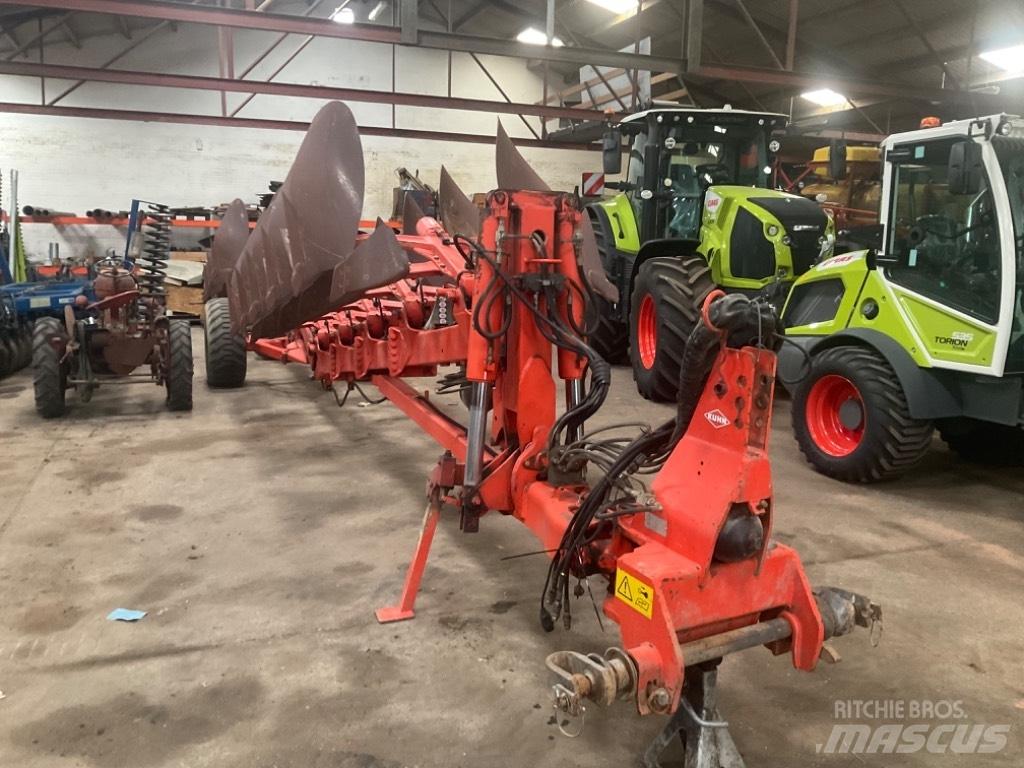 Kuhn Vari-Manager Aratri reversibili