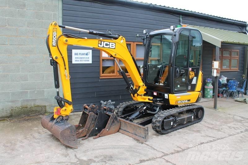 JCB 8026 CTS Miniescavatori