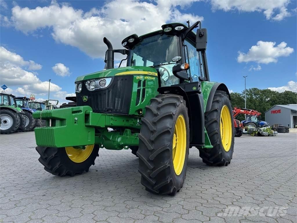 John Deere 6110 M Trattori