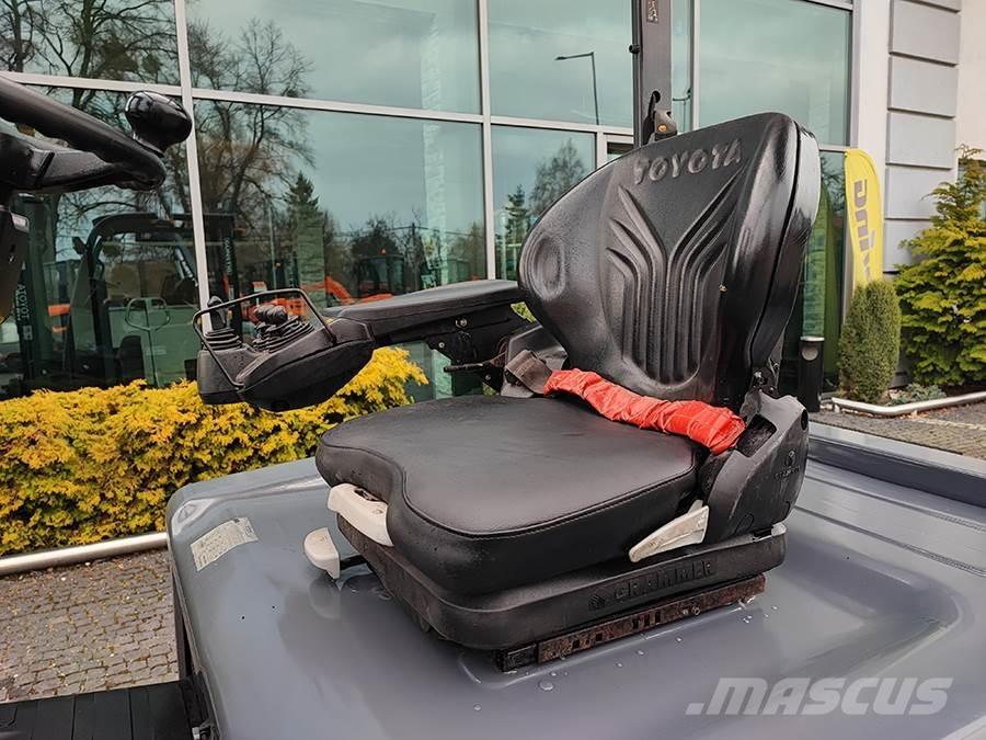 Toyota 8FBMT25 Carrelli elevatori elettrici