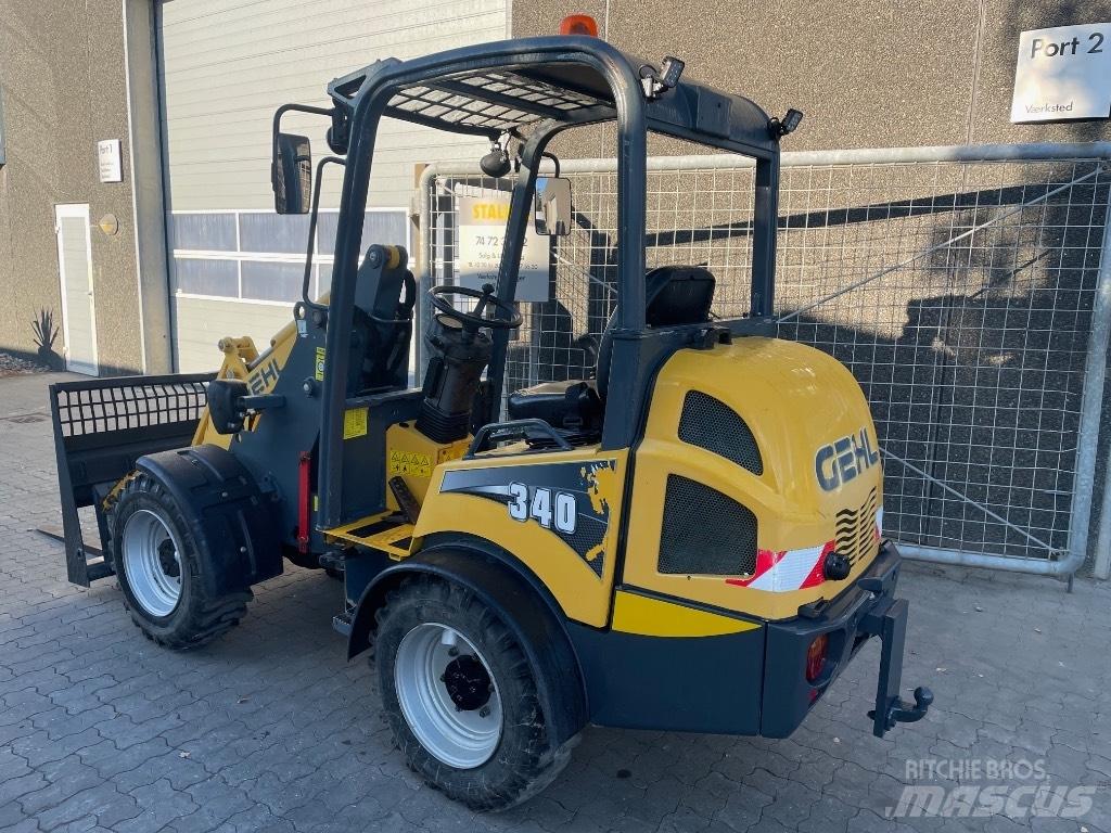 Gehl AL340 Mini pale