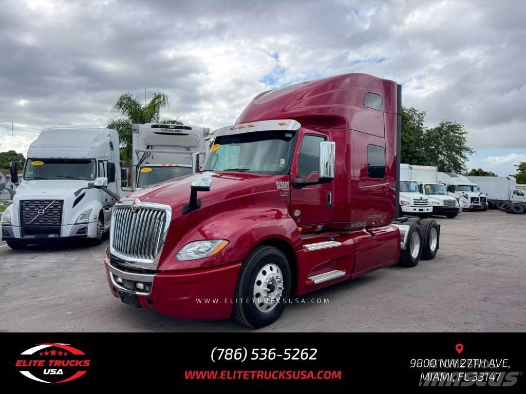 International LT Camion altro