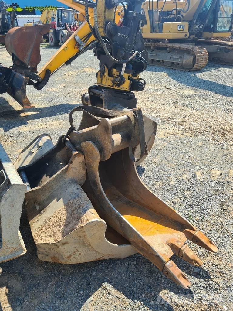 Wacker Neuson EW 100 Escavatori gommati