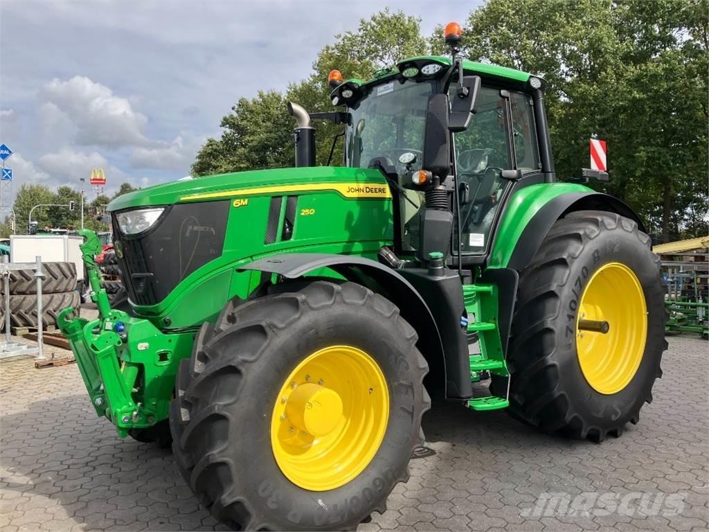 John Deere 6M250 Trattori