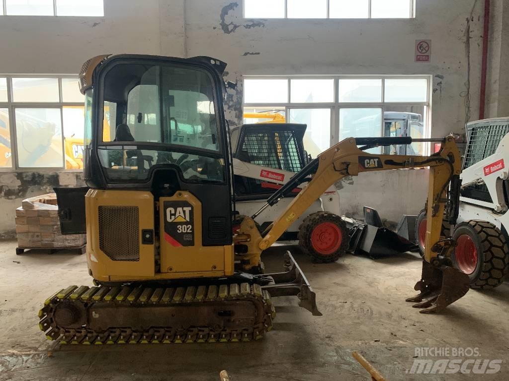 CAT 302 Escavatori cingolati