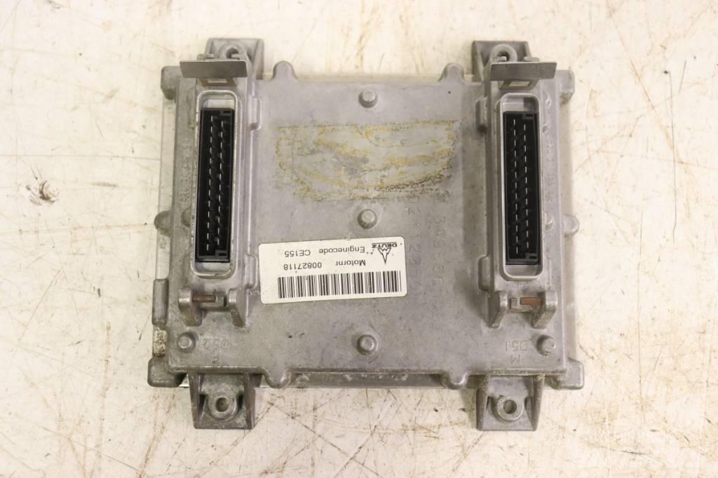 Ljungby L 12 Componenti elettroniche