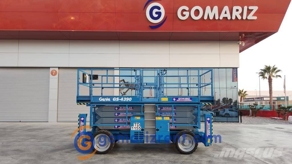 Genie GS 4390 Piattaforme a pantografo