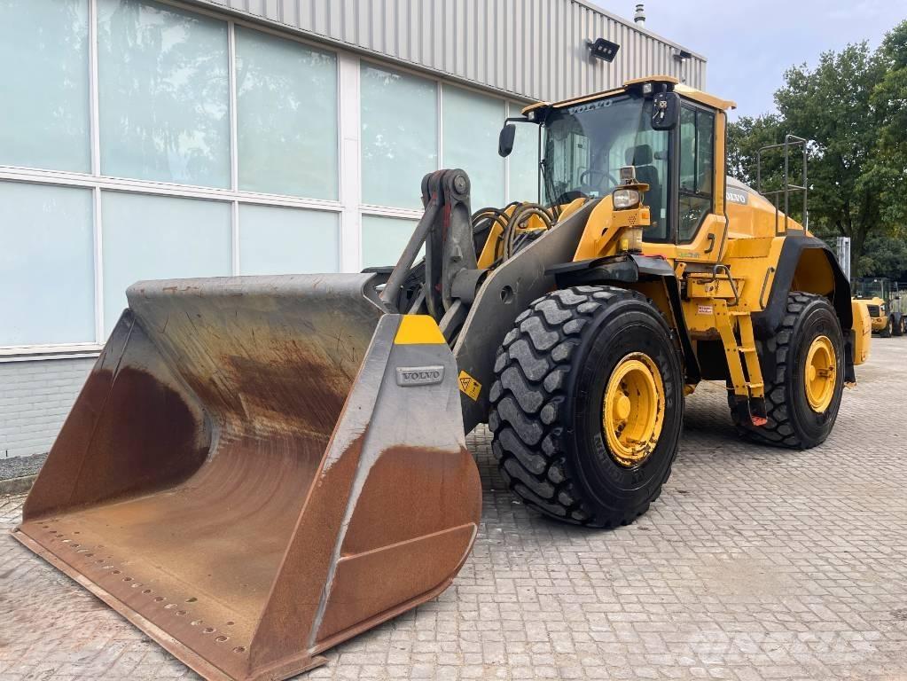 Volvo L 180 H        2015 Pale gommate