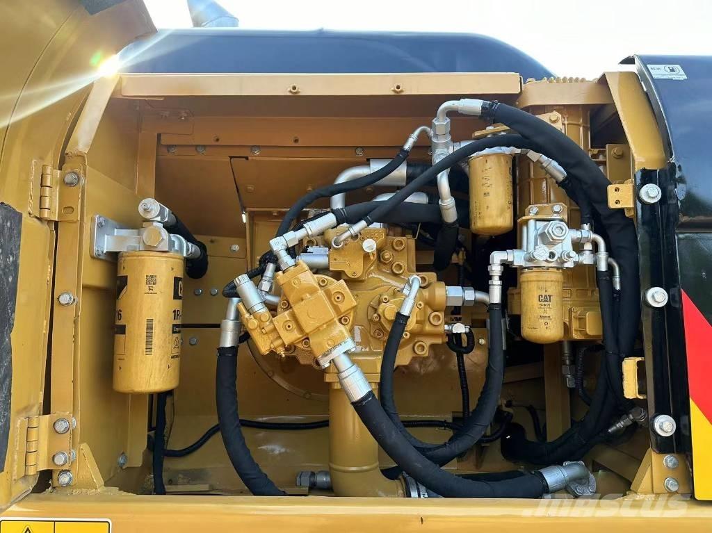 CAT 330 D L Escavatori cingolati