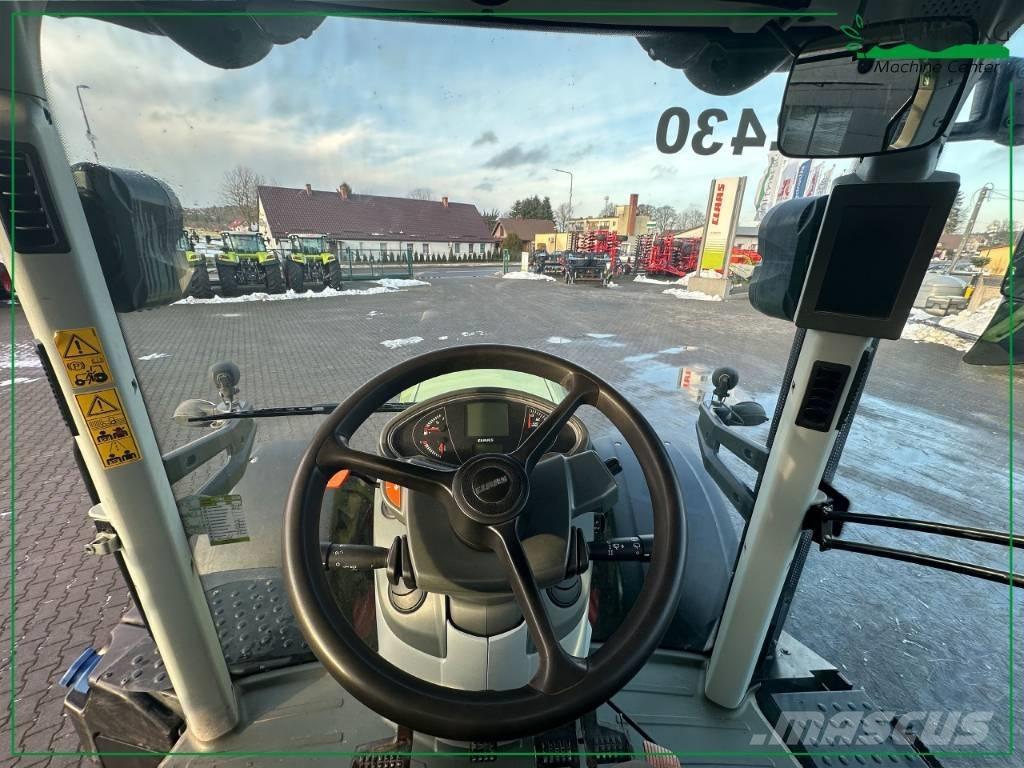 CLAAS Axion 850 Trattori