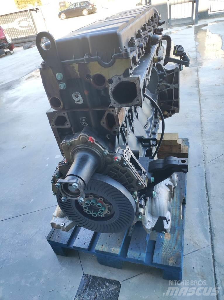 MAN D2066 440 hp Motori