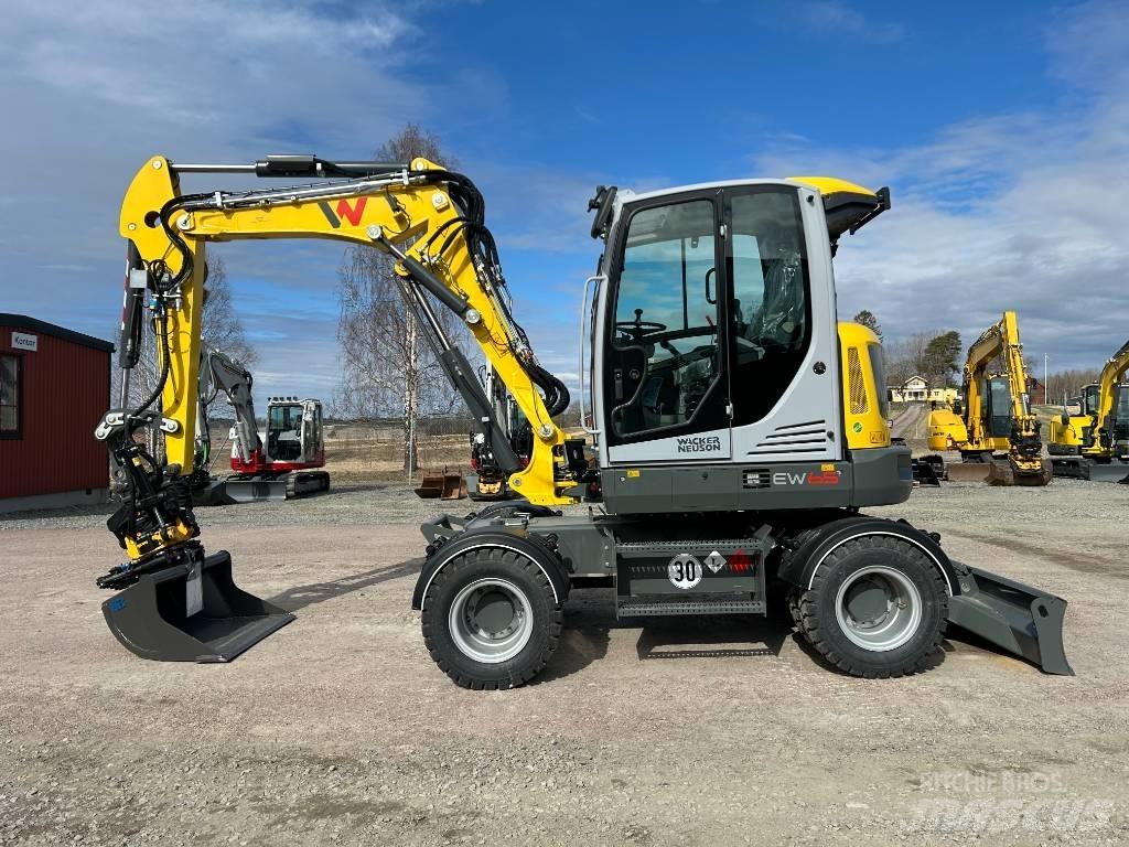 Wacker Neuson EW65 Escavatori gommati