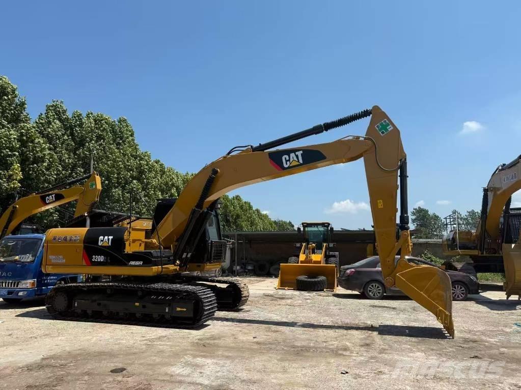 CAT 320 D Escavatori cingolati