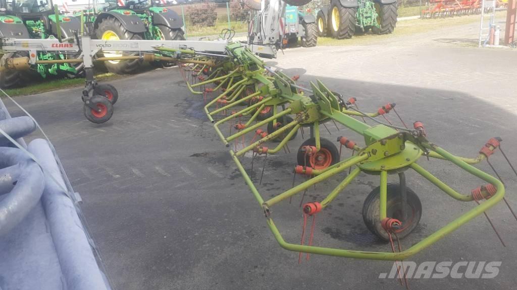 CLAAS VOLTO 1300 T Ranghinatori