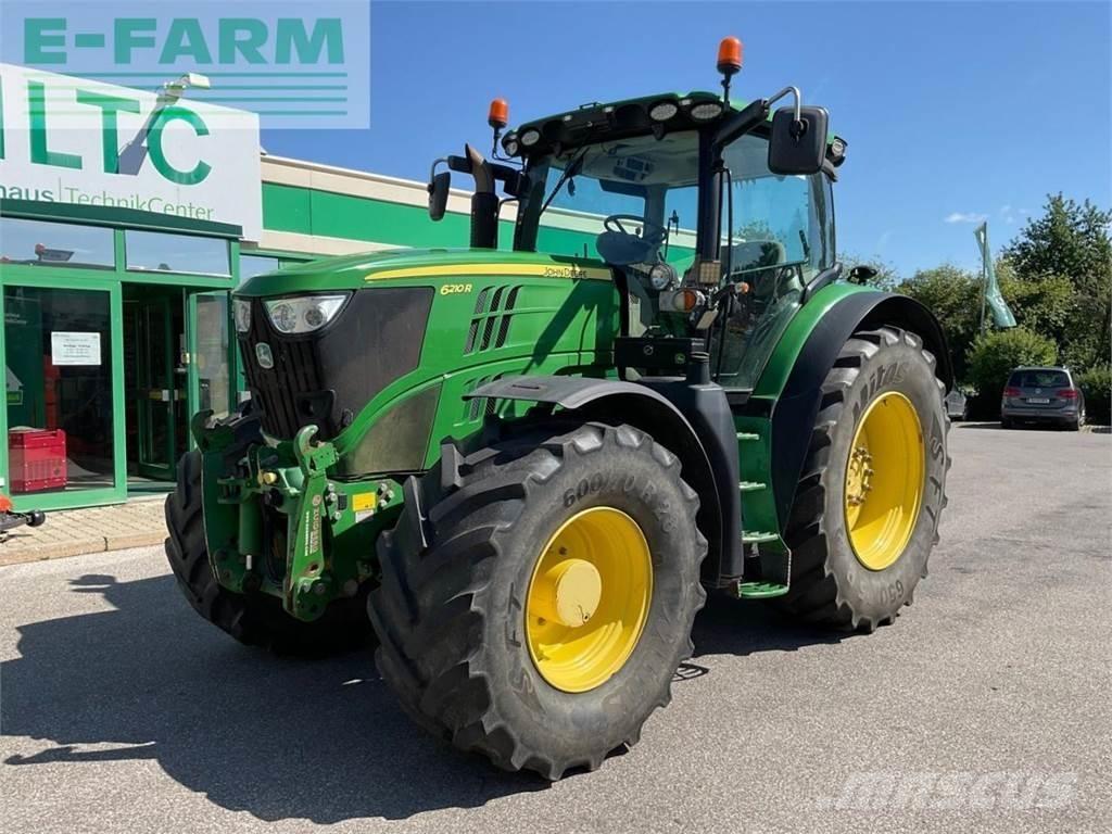 John Deere 6210R Trattori
