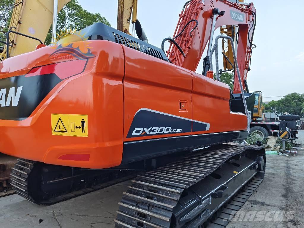 Doosan DX 300 LC Escavatori cingolati
