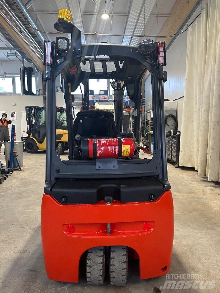Linde E20L-02 Carrelli elevatori elettrici