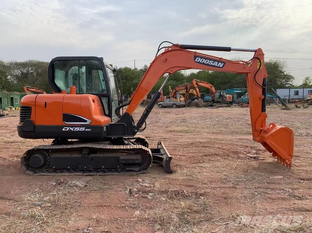 Doosan DX 55 Miniescavatori