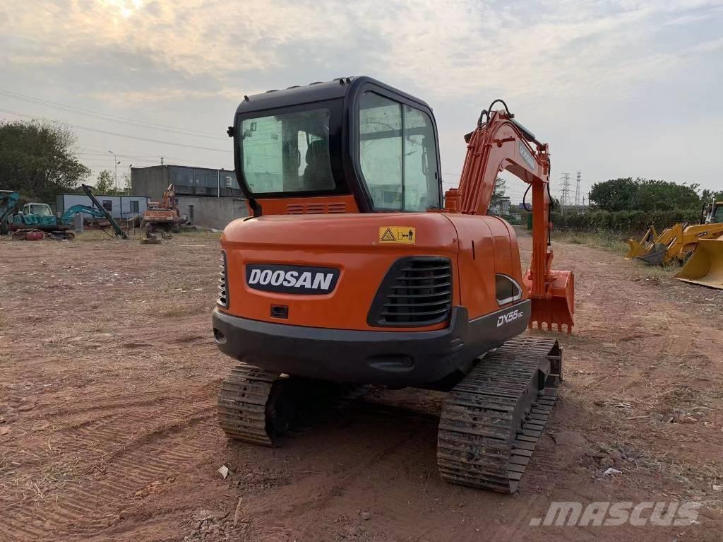 Doosan DX 55 Miniescavatori