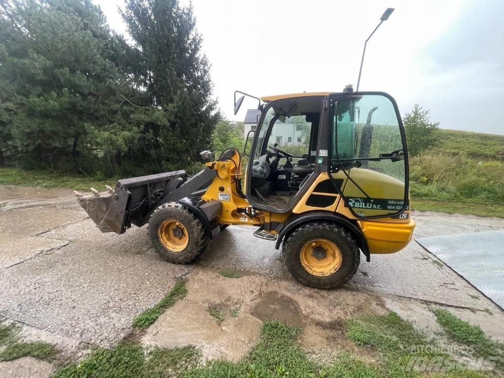Volvo L 25 Pale gommate