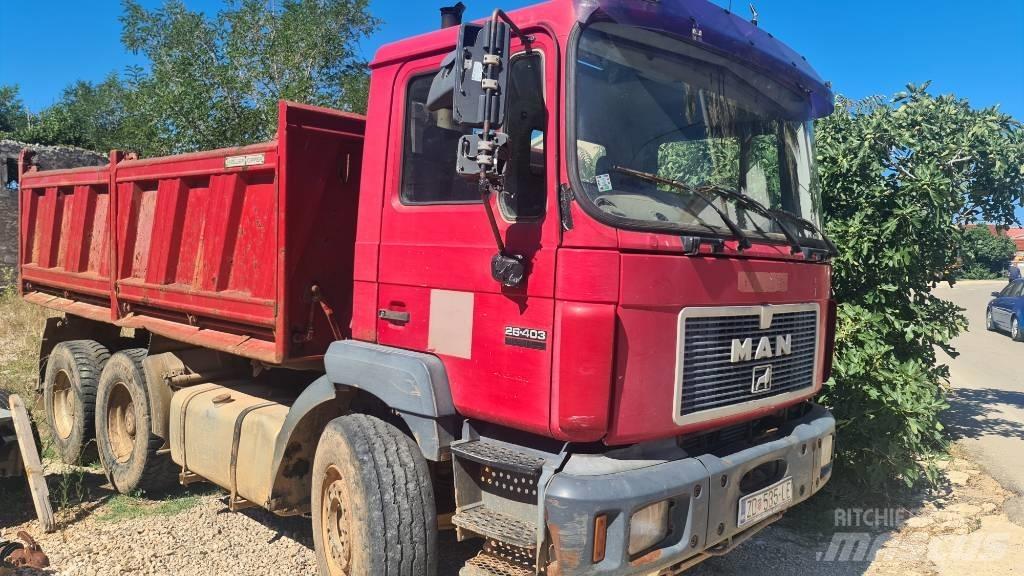 MAN 26.403 Camion ribaltabili