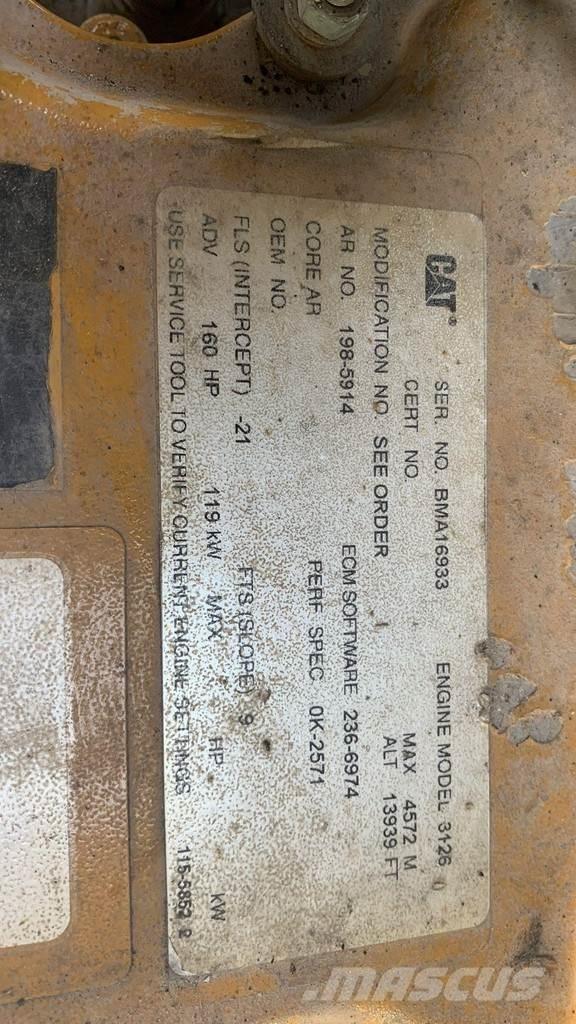 CAT 938G II NVT Pale gommate