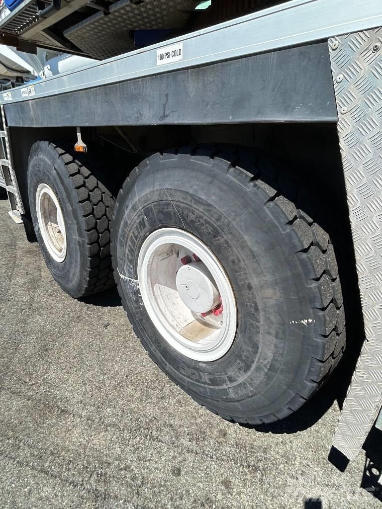 Tadano ATF 220 G-5 Gru per tutti i terreni