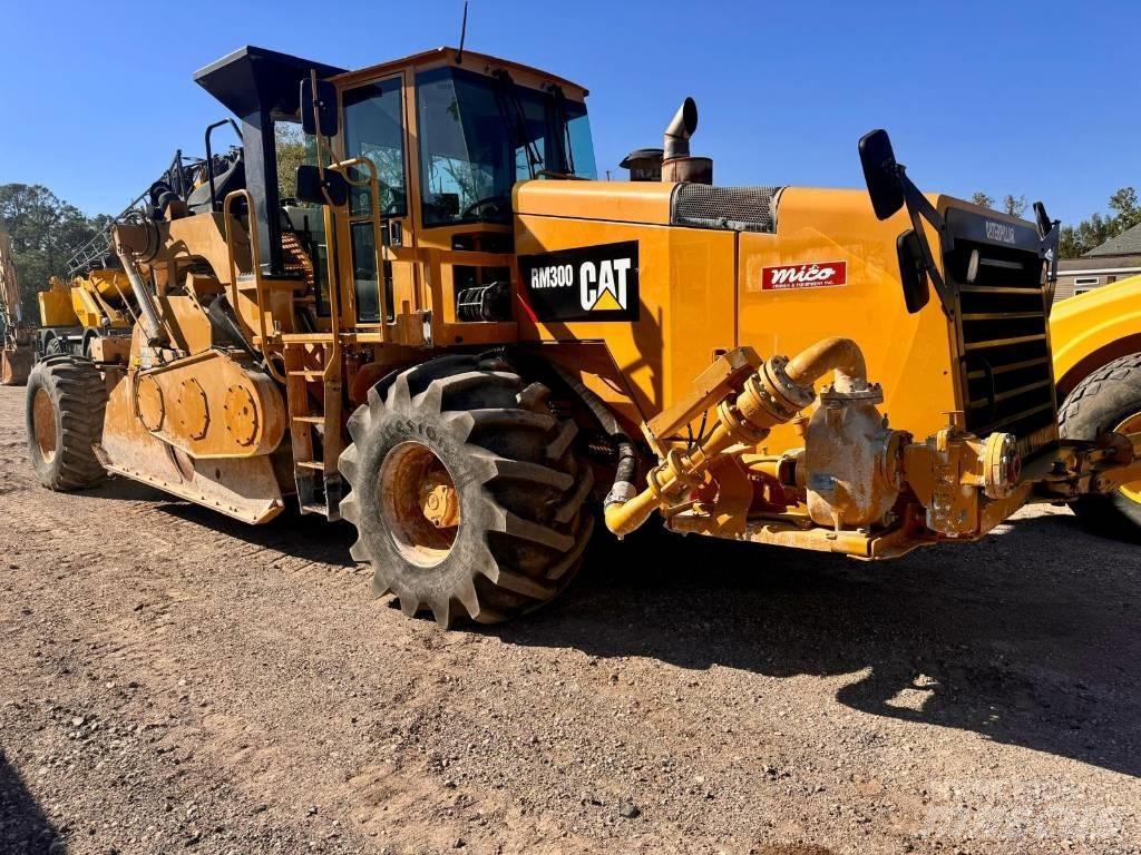 CAT RM 300 Riciclatori d'asfalto