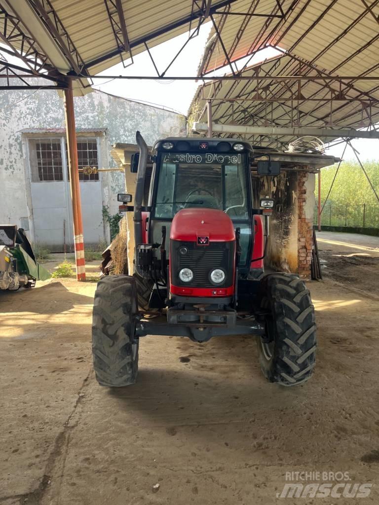 Massey Ferguson 5435 Trattori