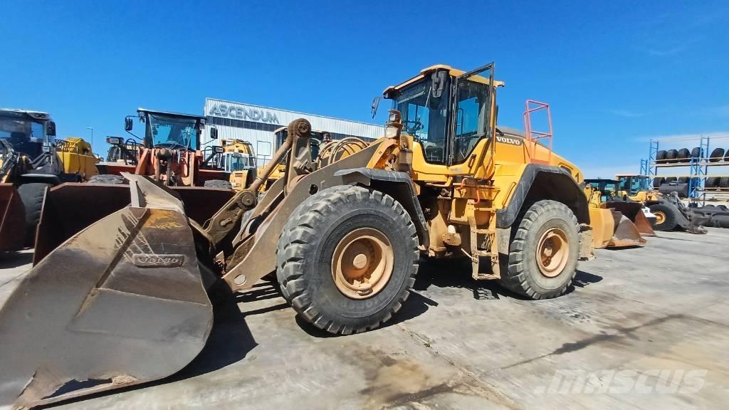 Volvo L 180 H Pale gommate