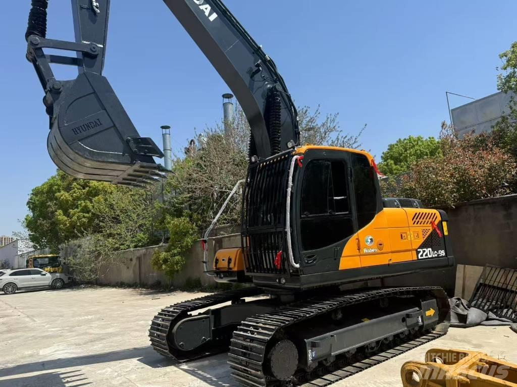 Hyundai R220LC-9S Escavatori cingolati