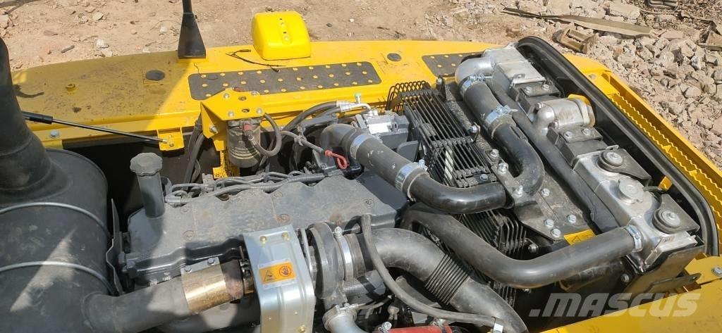 Komatsu pc200-8 Escavatori cingolati