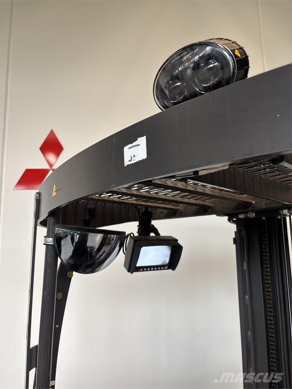 Atlet UMS160 Carrello retrattile