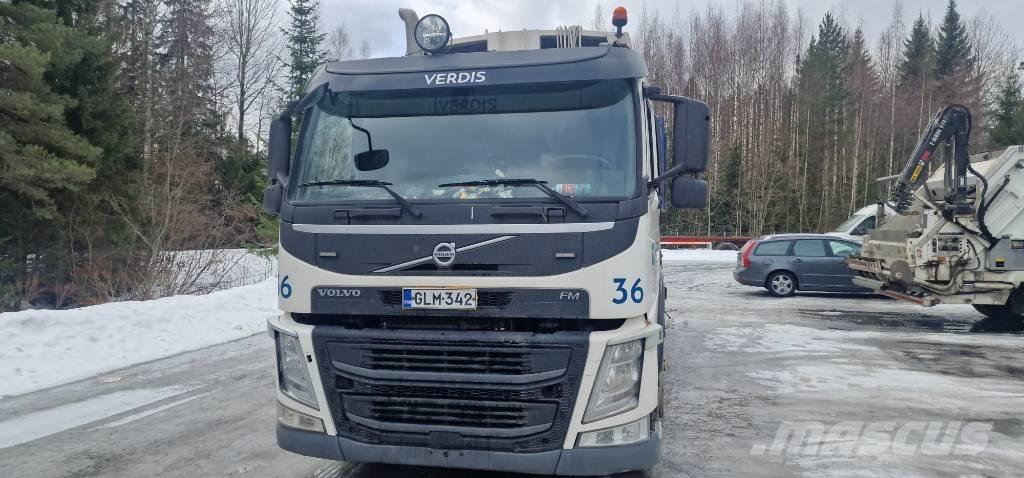 Volvo FM 330 Camion dei rifiuti