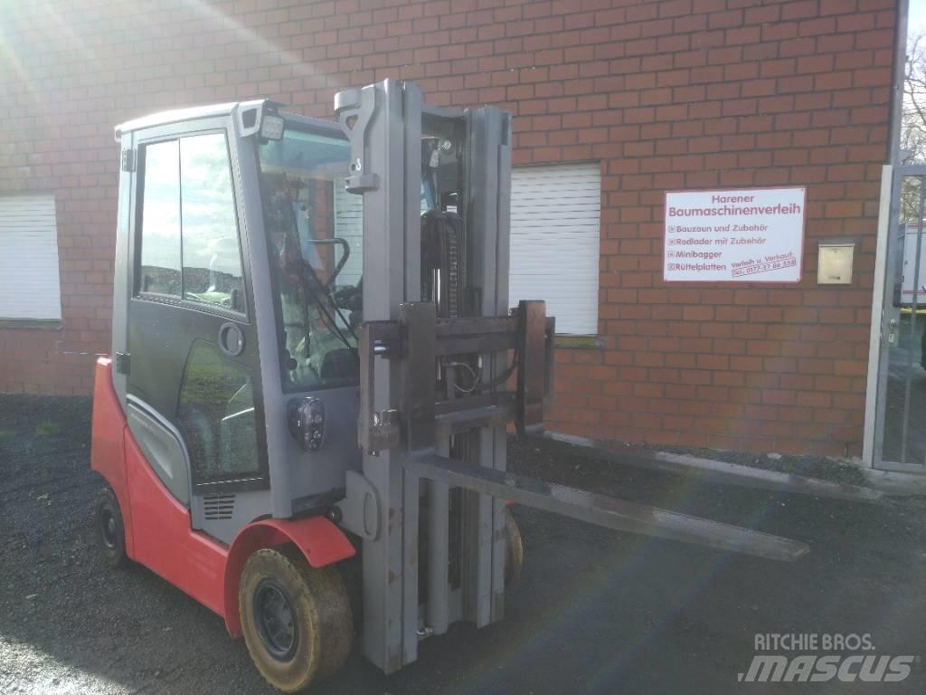 Jungheinrich TFG 320 Carrelli elevatori GPL