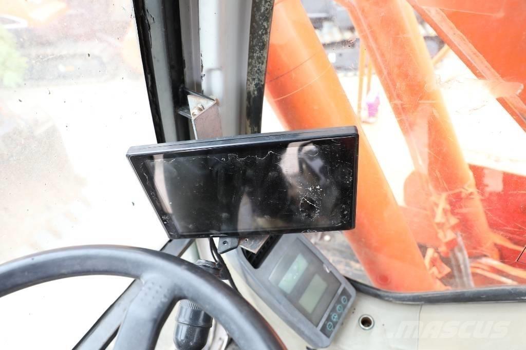 Doosan DH 150 W-7 Escavatori gommati