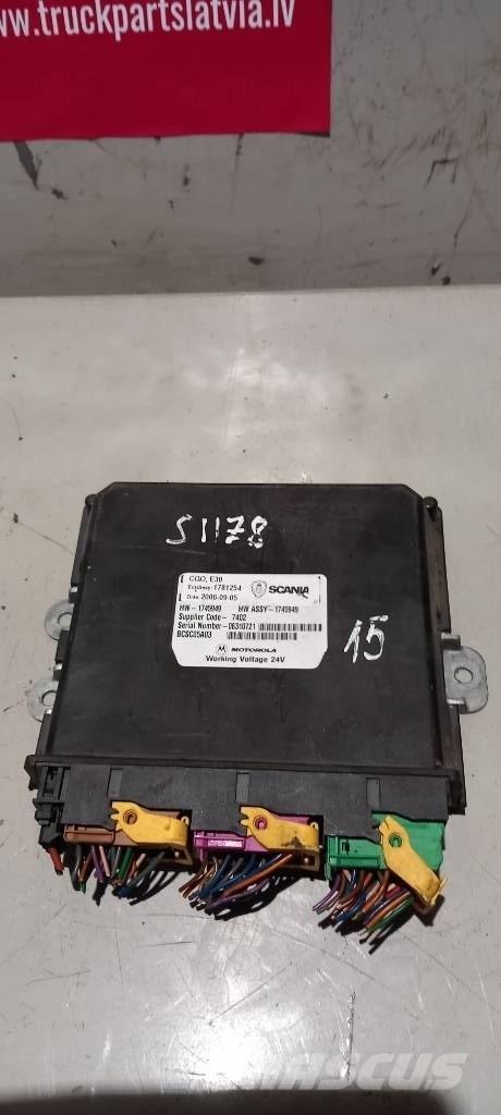 Scania R 420.  1781254 Componenti elettroniche