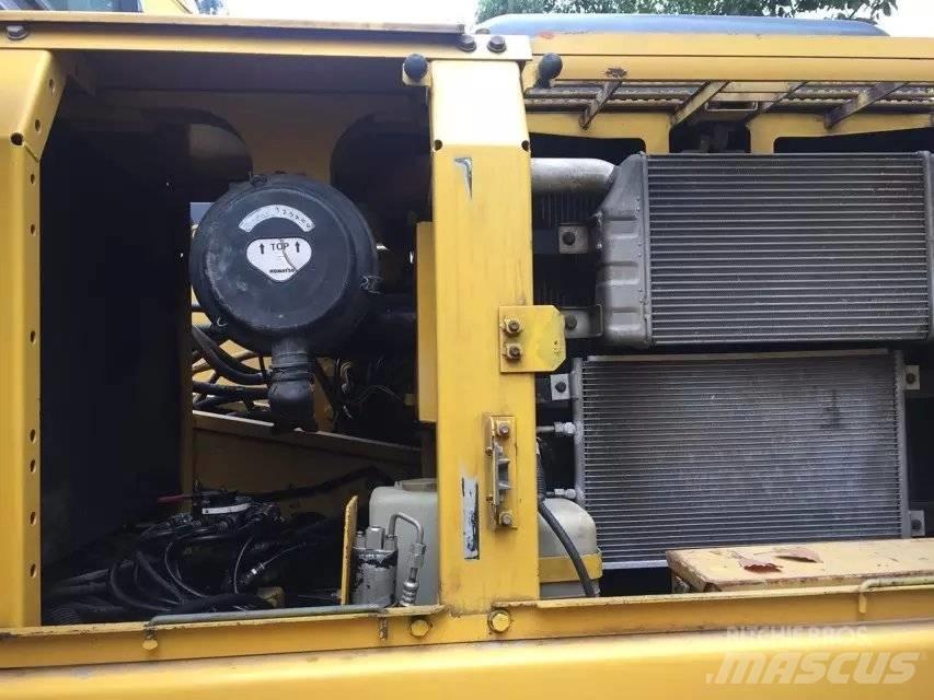 Komatsu pc200-7 Escavatori cingolati