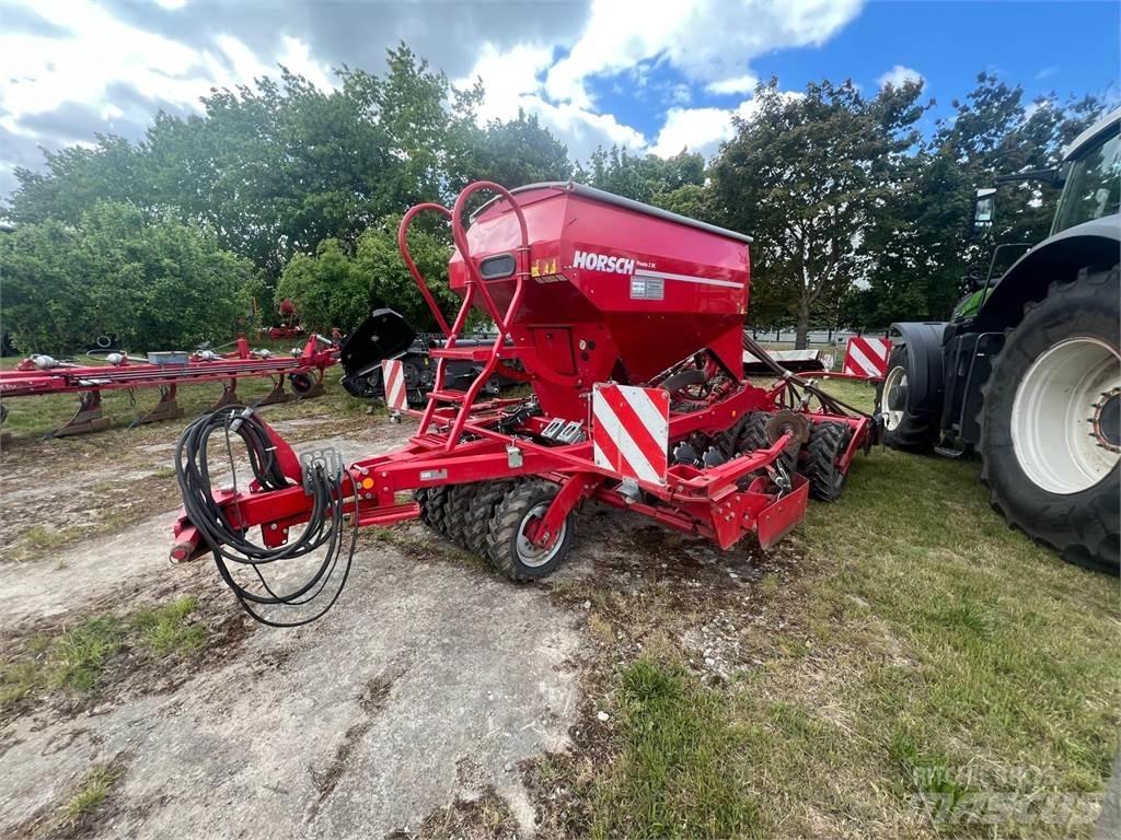 Horsch Pronto 3 DC Perforatrici
