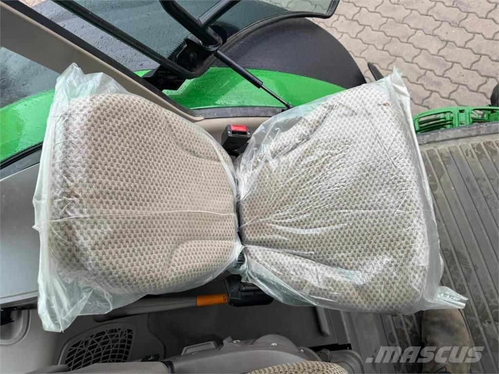 John Deere 6R 215 Trattori