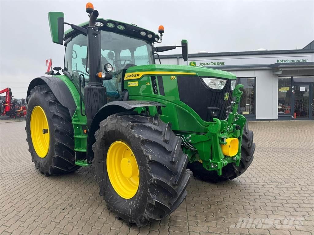 John Deere 6R 215 Trattori