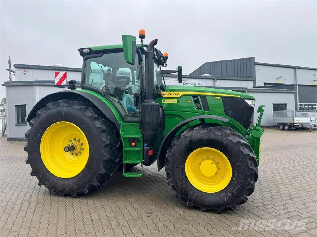 John Deere 6R 215 Trattori
