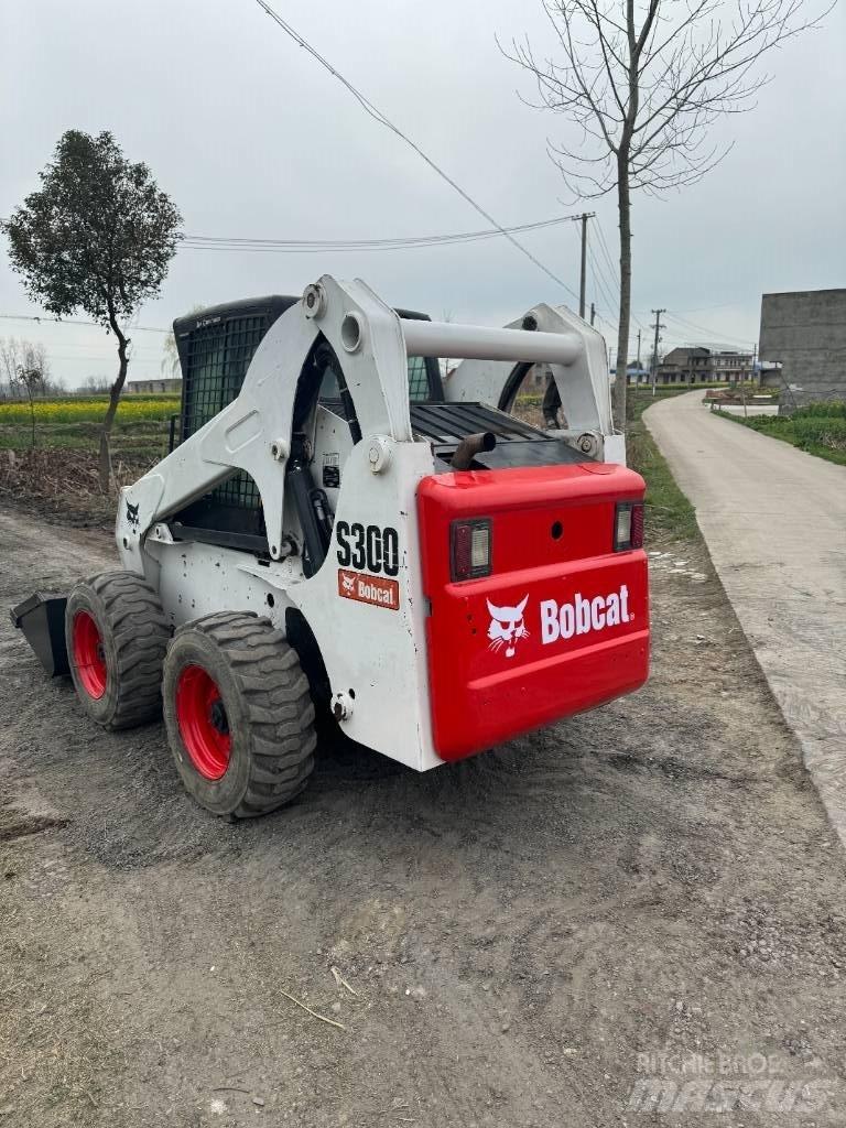 Bobcat S 300 Mini Pale Gommate