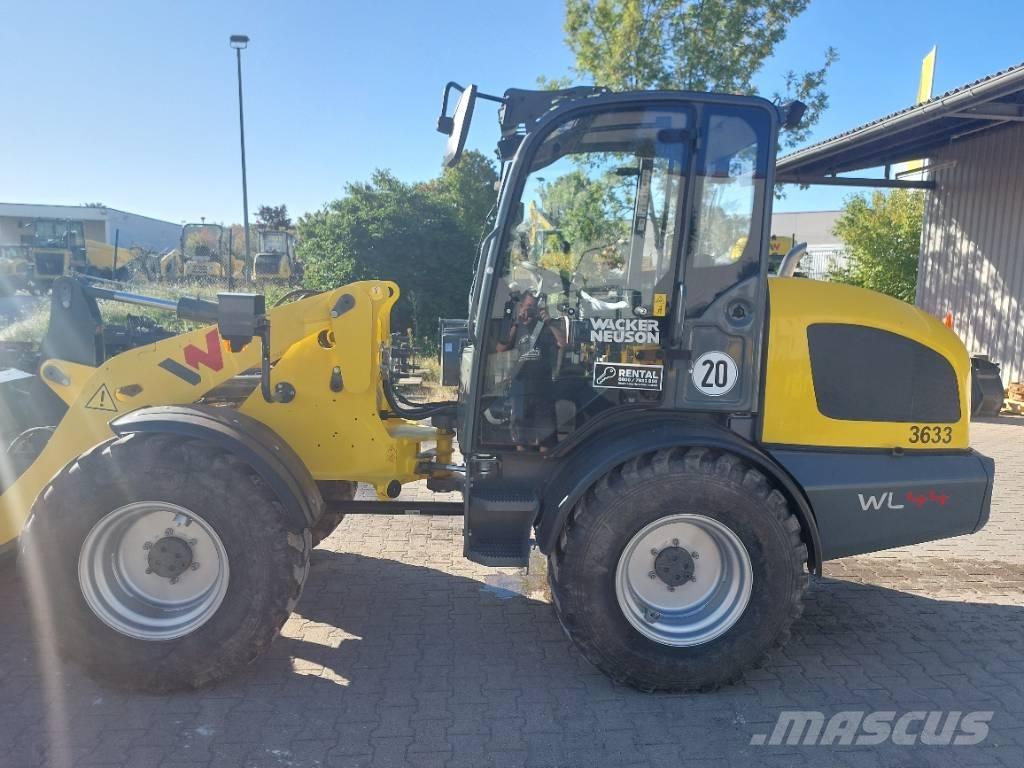 Wacker Neuson WL44 Pale gommate