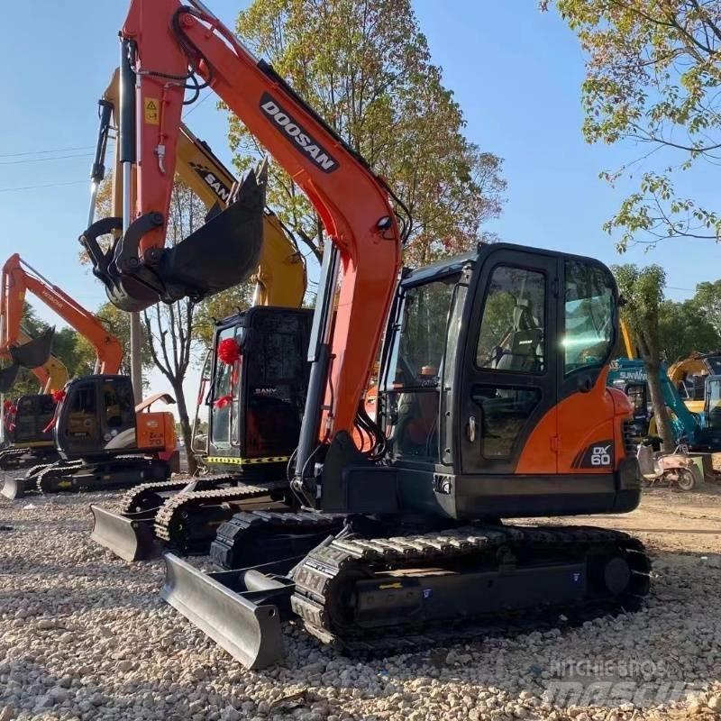Doosan dx60 Escavatori cingolati