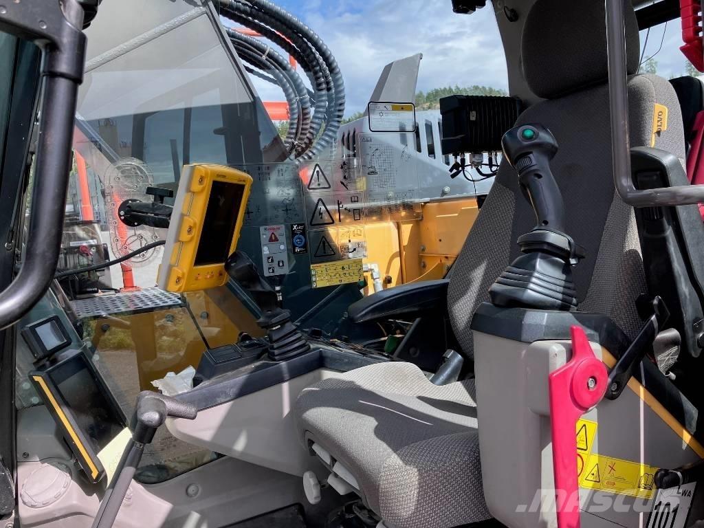 Volvo ECR 235 E Escavatori cingolati