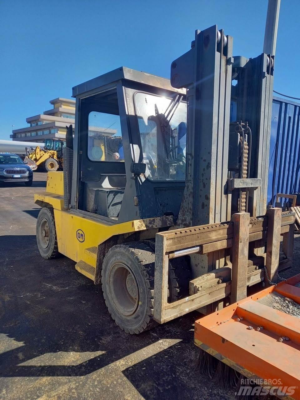 Om-Pimespo DI80C Carrelli elevatori diesel