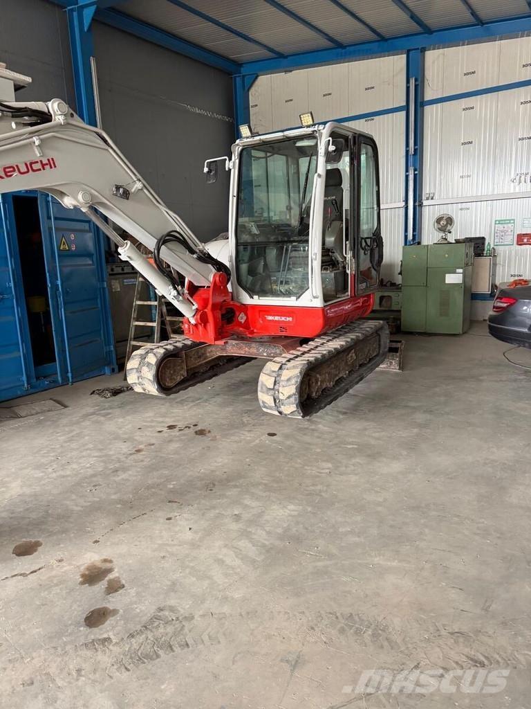 Takeuchi TB260 Miniescavatori