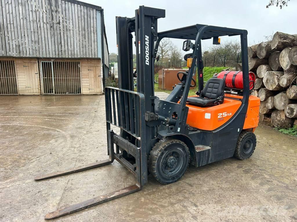 Doosan G 25 GP Plus Carrelli elevatori GPL