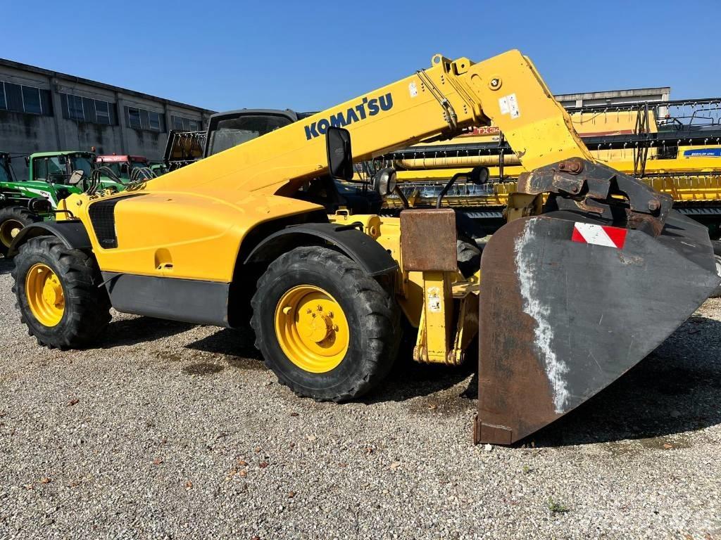 Komatsu WH 713 Sollevatori telescopici
